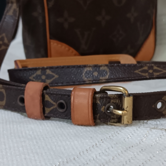 🔥 Louis Vuitton Monogram Danube Crossbody Bag - PRISTINE CONDITION - Year 2000 - Picture 12 of 17